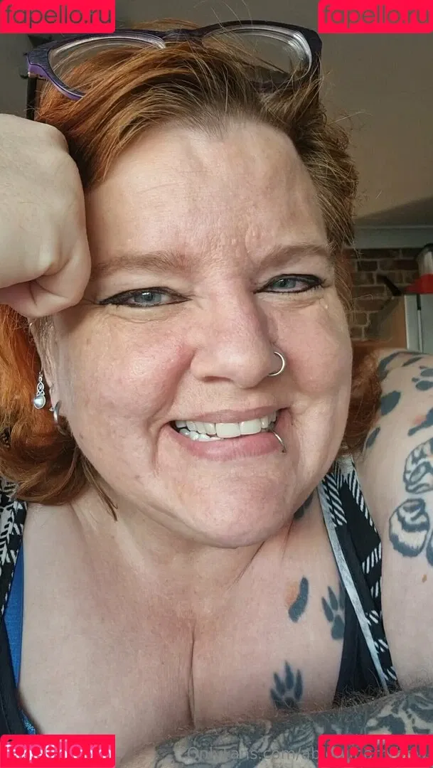 abigail_barry_1 / abigailbarrybbw Onlyfans Photo Gallery 