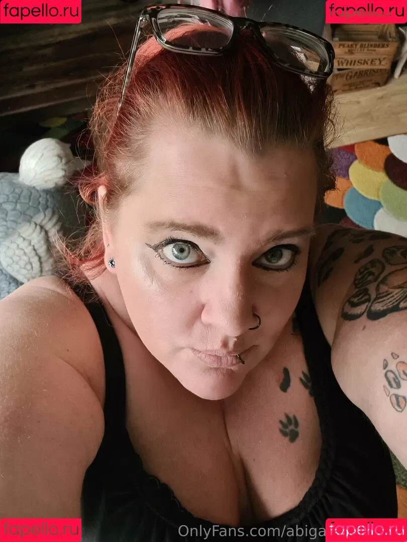 abigail_barry_1 / abigailbarrybbw Onlyfans Photo Gallery 