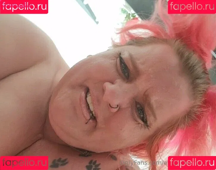 abigail_barry_1 / abigailbarrybbw Onlyfans Photo Gallery 