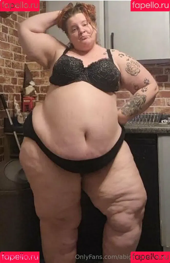 abigail_barry_1 / abigailbarrybbw Onlyfans Photo Gallery 