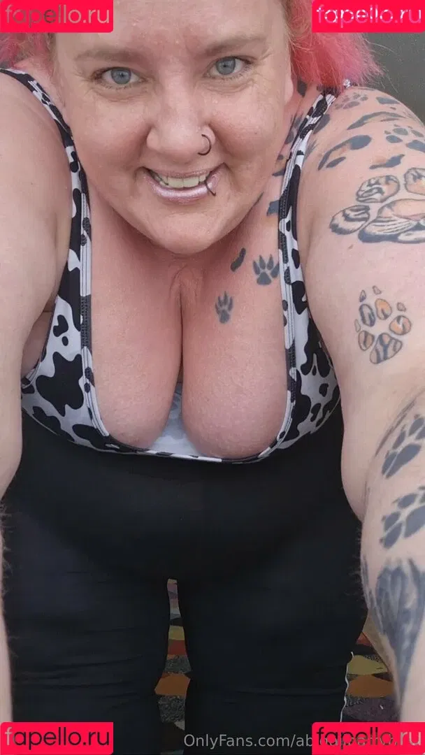 abigail_barry_1 / abigailbarrybbw Onlyfans Photo Gallery 