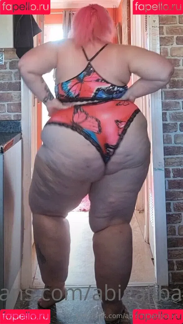 abigail_barry_1 / abigailbarrybbw Onlyfans Photo Gallery 
