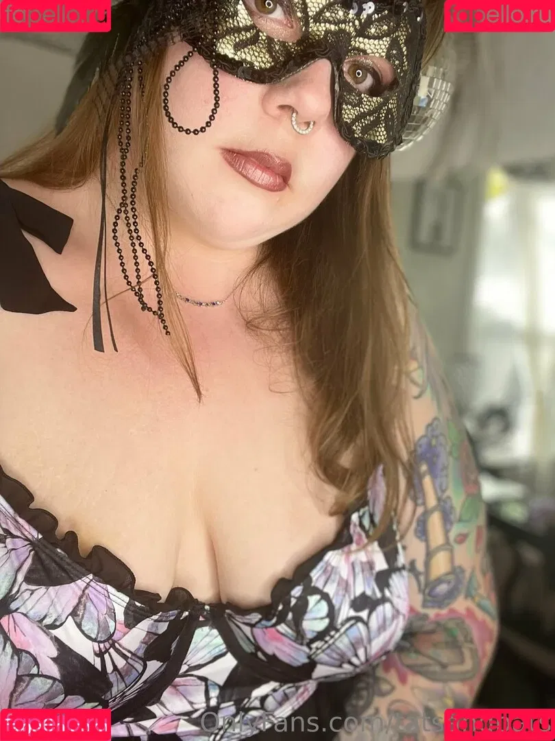 tatsandbats / tatsandcats22 Onlyfans Photo Gallery 