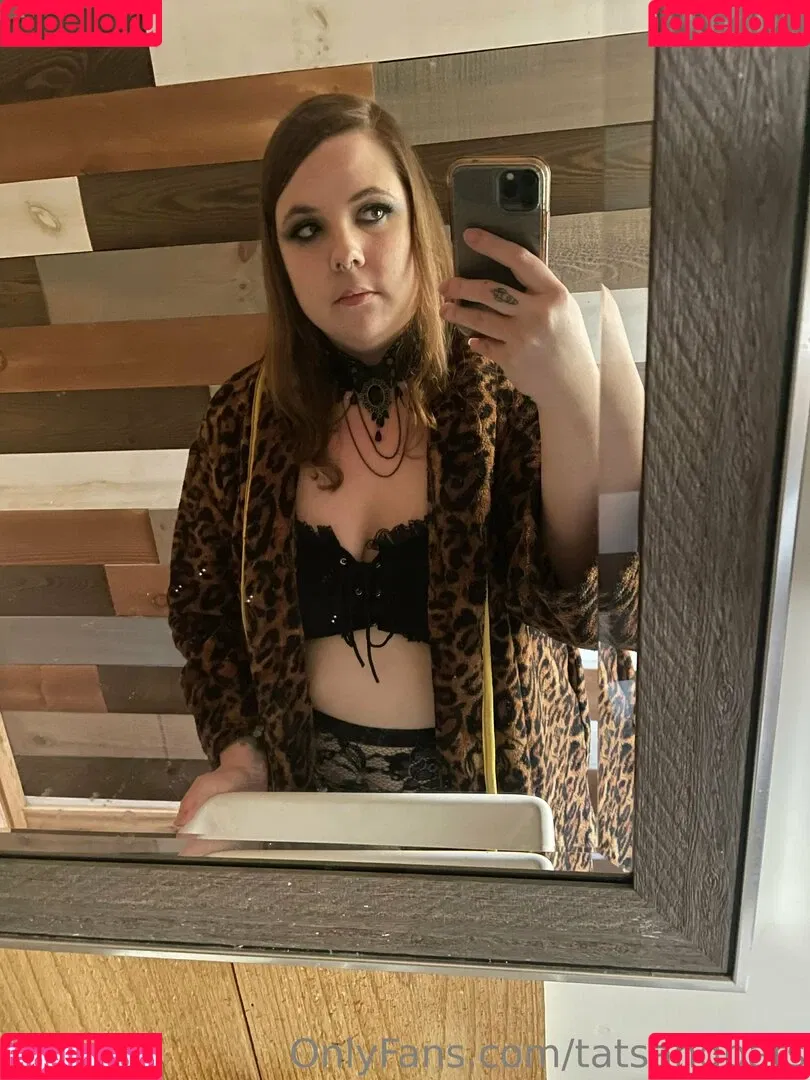 tatsandbats / tatsandcats22 Onlyfans Photo Gallery 