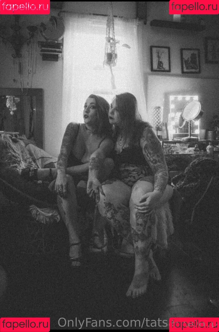 tatsandbats / tatsandcats22 Onlyfans Photo Gallery 