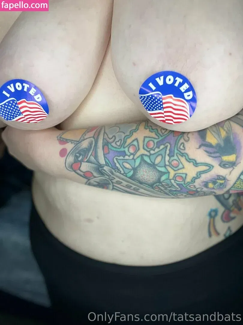 tatsandbats / tatsandcats22 Onlyfans Photo Gallery 