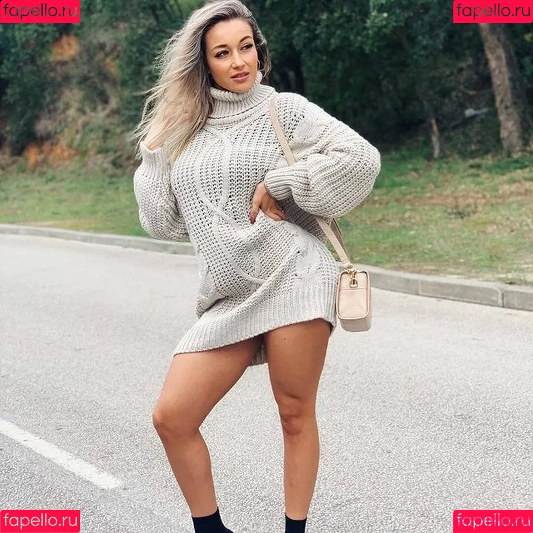 Catsoares / catiasoaresyes Onlyfans Photo Gallery 