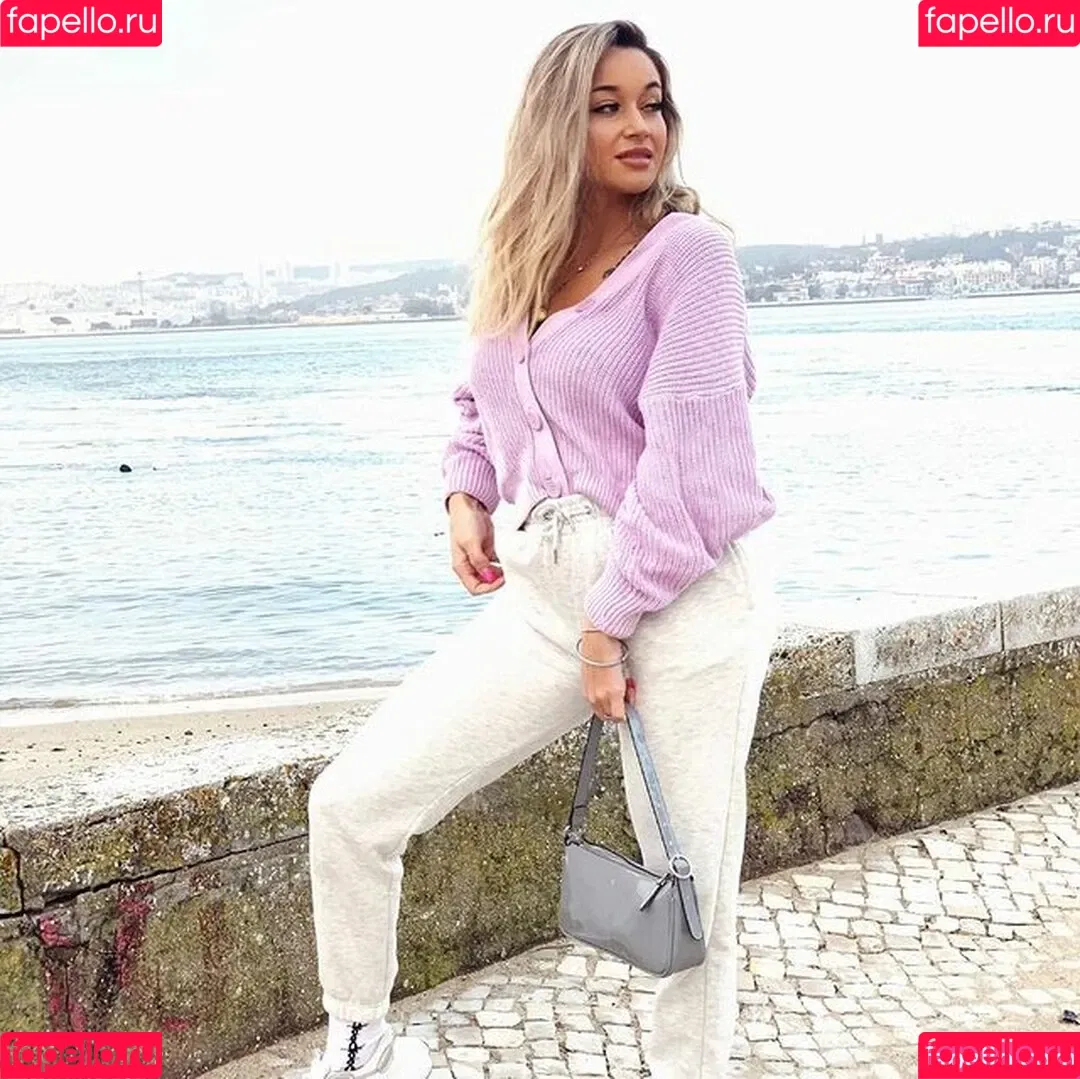 Catsoares / catiasoaresyes Onlyfans Photo Gallery 