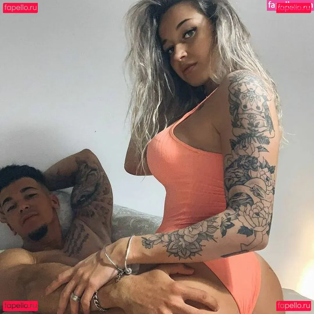 Catsoares / catiasoaresyes Onlyfans Photo Gallery 