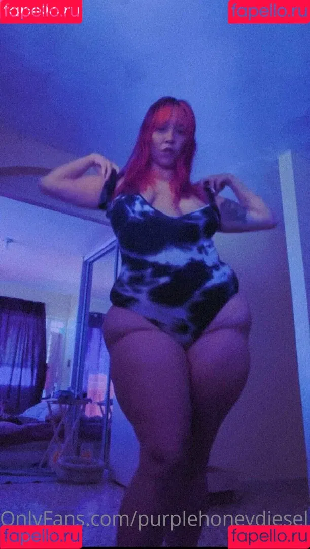 goddessxlashes / purplehoneydiesel Onlyfans Photo Gallery 