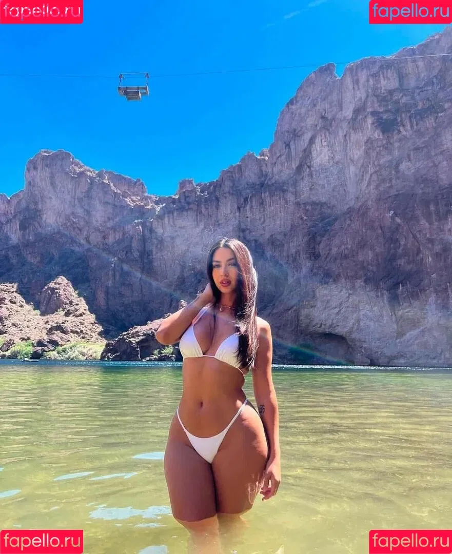 Lety Villalvazo / letyvillalvazo Onlyfans Photo Gallery 