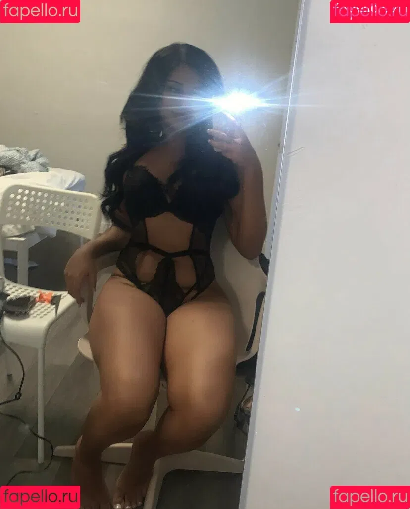 jasminelondon03 / nadiarrahmann / princessbengali Onlyfans Photo Gallery 