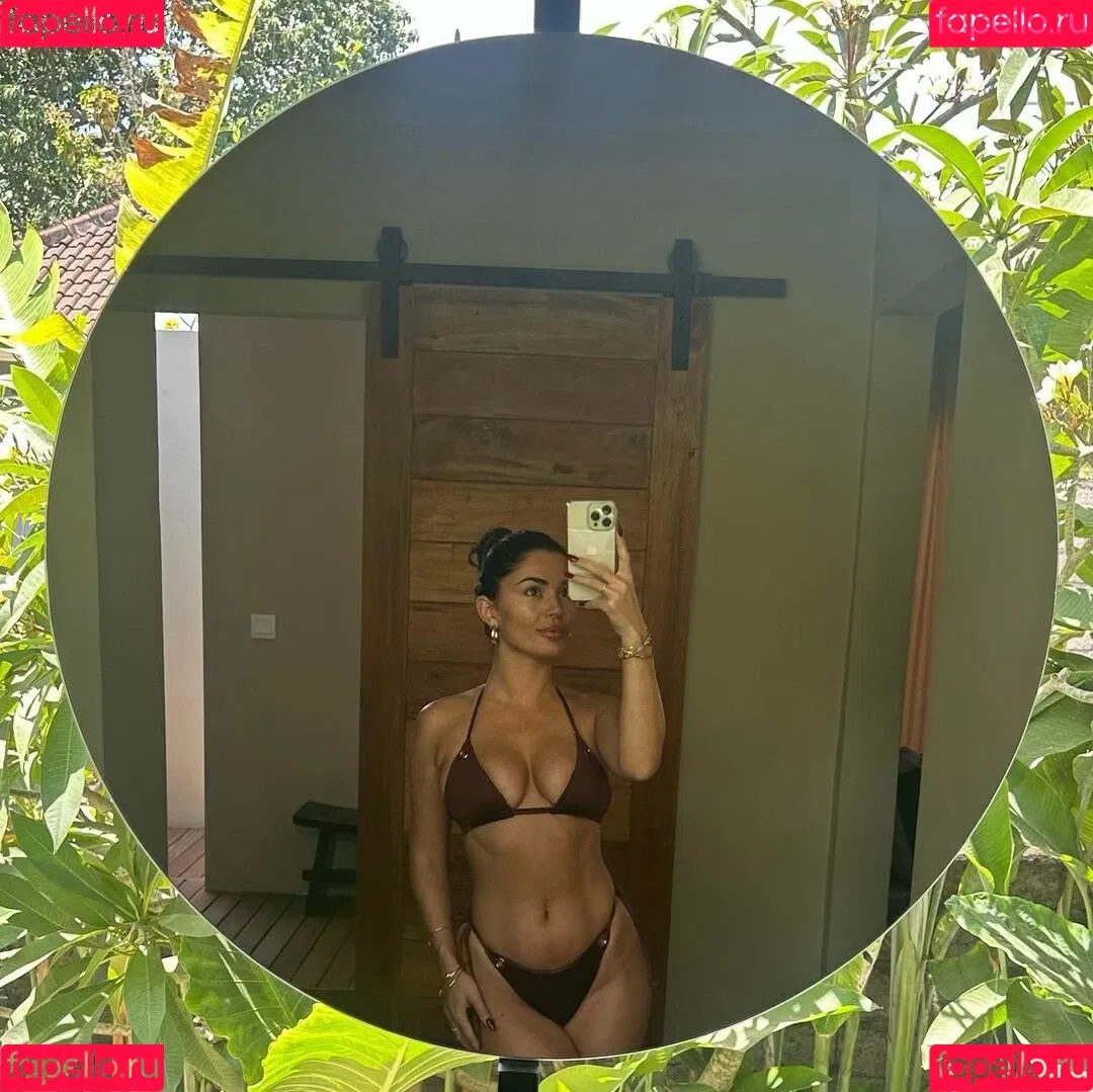 India Reynolds / indiareynolds / lovefromreyn Onlyfans Photo Gallery 