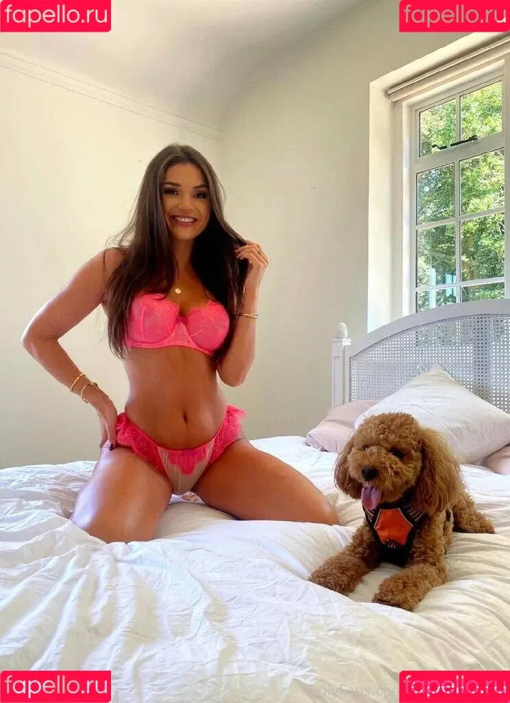 India Reynolds / indiareynolds / lovefromreyn Onlyfans Photo Gallery 