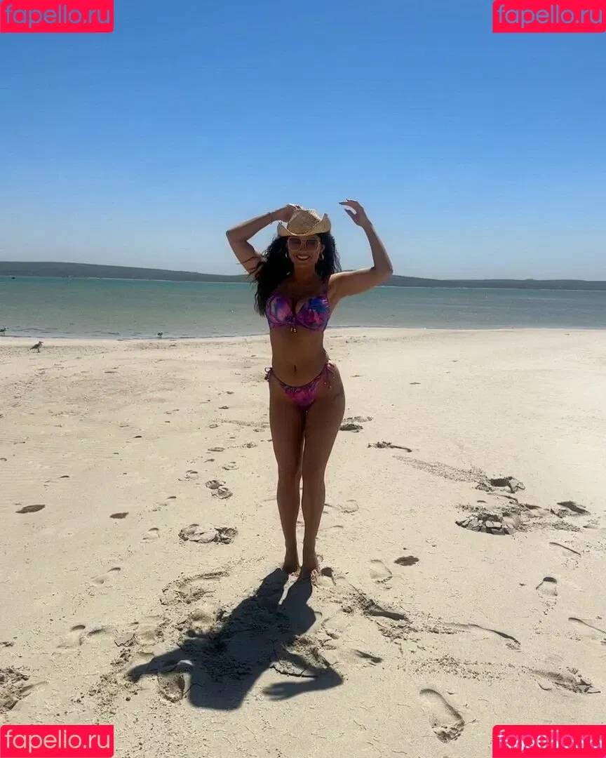 India Reynolds / indiareynolds / lovefromreyn Onlyfans Photo Gallery 