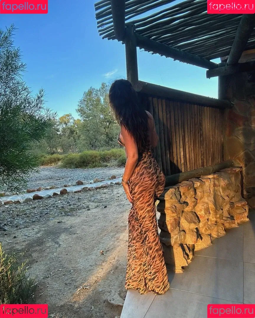 India Reynolds / indiareynolds / lovefromreyn Onlyfans Photo Gallery 