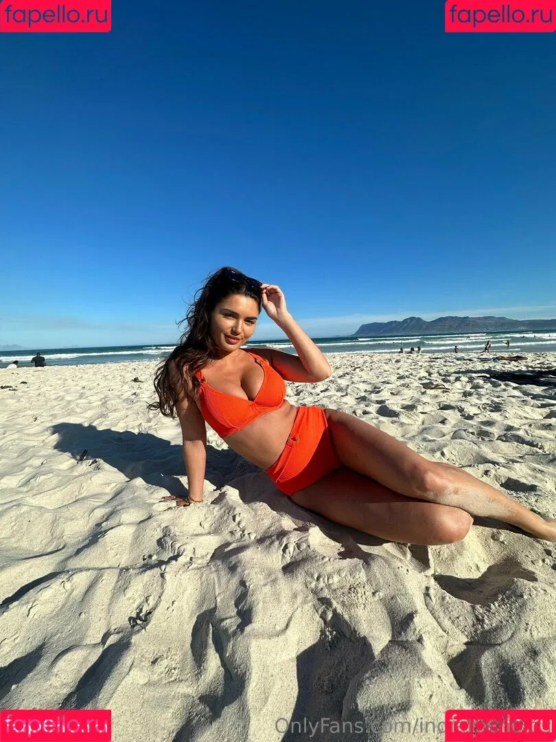 India Reynolds / indiareynolds / lovefromreyn Onlyfans Photo Gallery 