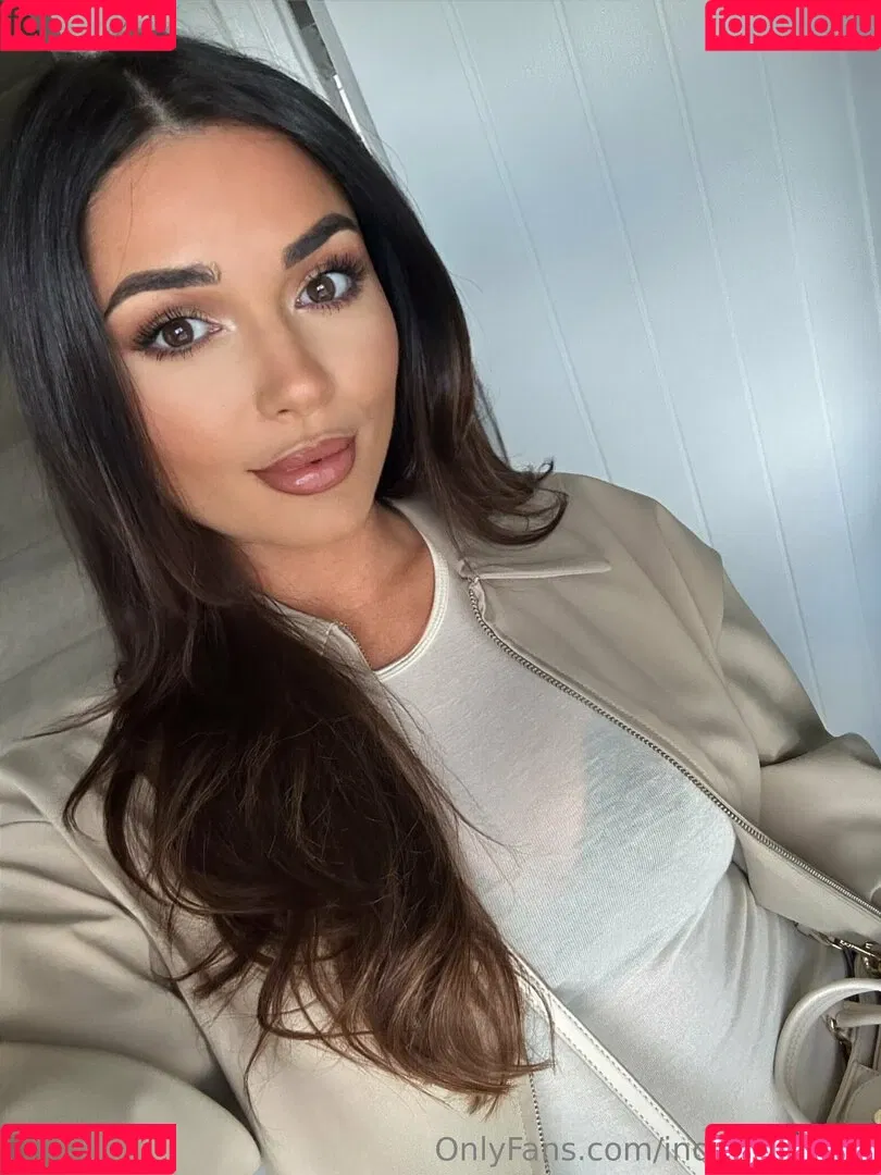 India Reynolds / indiareynolds / lovefromreyn Onlyfans Photo Gallery 