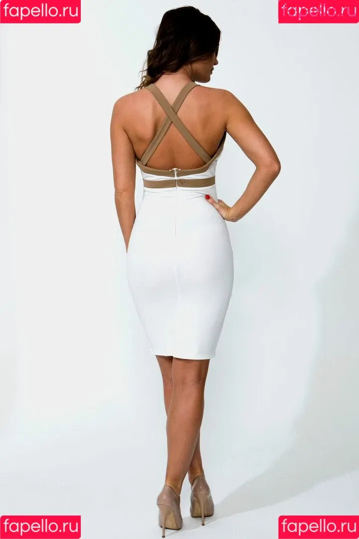 India Reynolds / indiareynolds / lovefromreyn Onlyfans Photo Gallery 