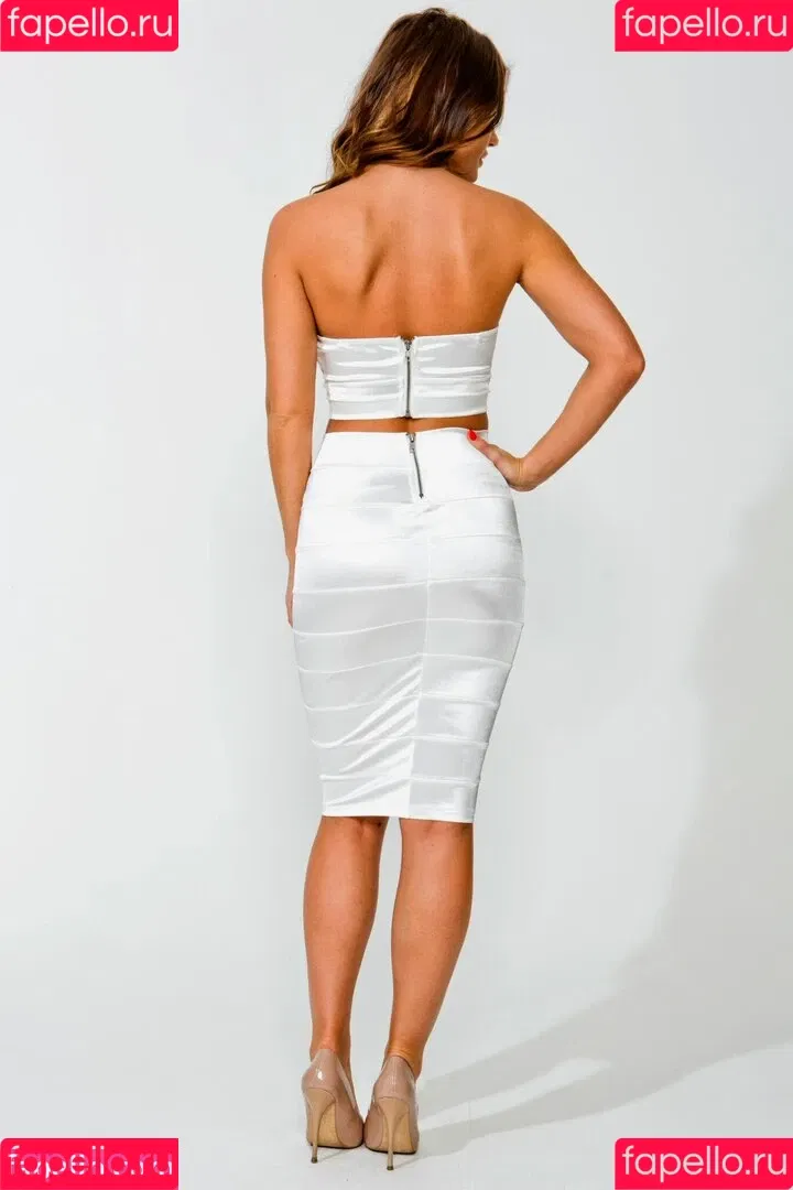 India Reynolds / indiareynolds / lovefromreyn Onlyfans Photo Gallery 