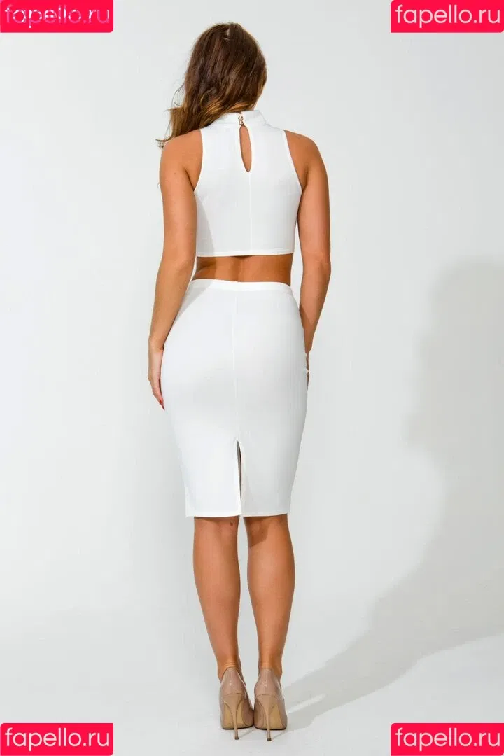 India Reynolds / indiareynolds / lovefromreyn Onlyfans Photo Gallery 