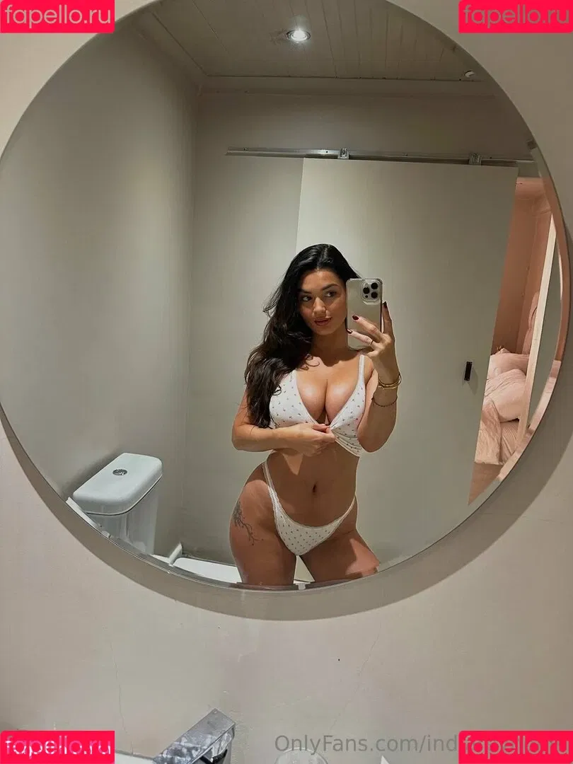 India Reynolds / indiareynolds / lovefromreyn Onlyfans Photo Gallery 