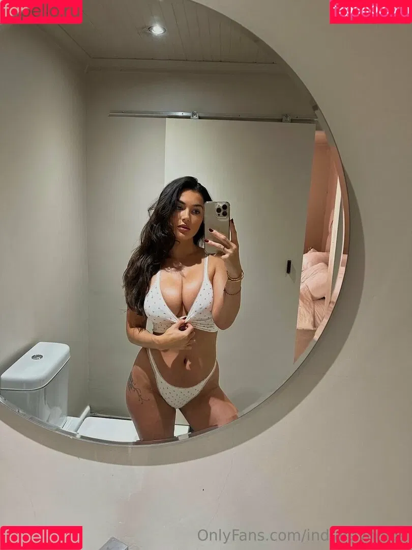 India Reynolds / indiareynolds / lovefromreyn Onlyfans Photo Gallery 
