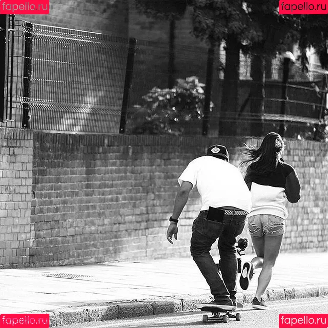 India Reynolds / indiareynolds / lovefromreyn Onlyfans Photo Gallery 