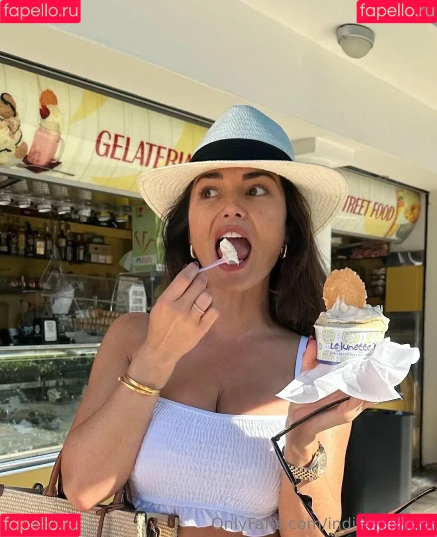 India Reynolds / indiareynolds / lovefromreyn Onlyfans Photo Gallery 