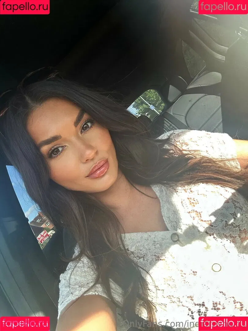 India Reynolds / indiareynolds / lovefromreyn Onlyfans Photo Gallery 
