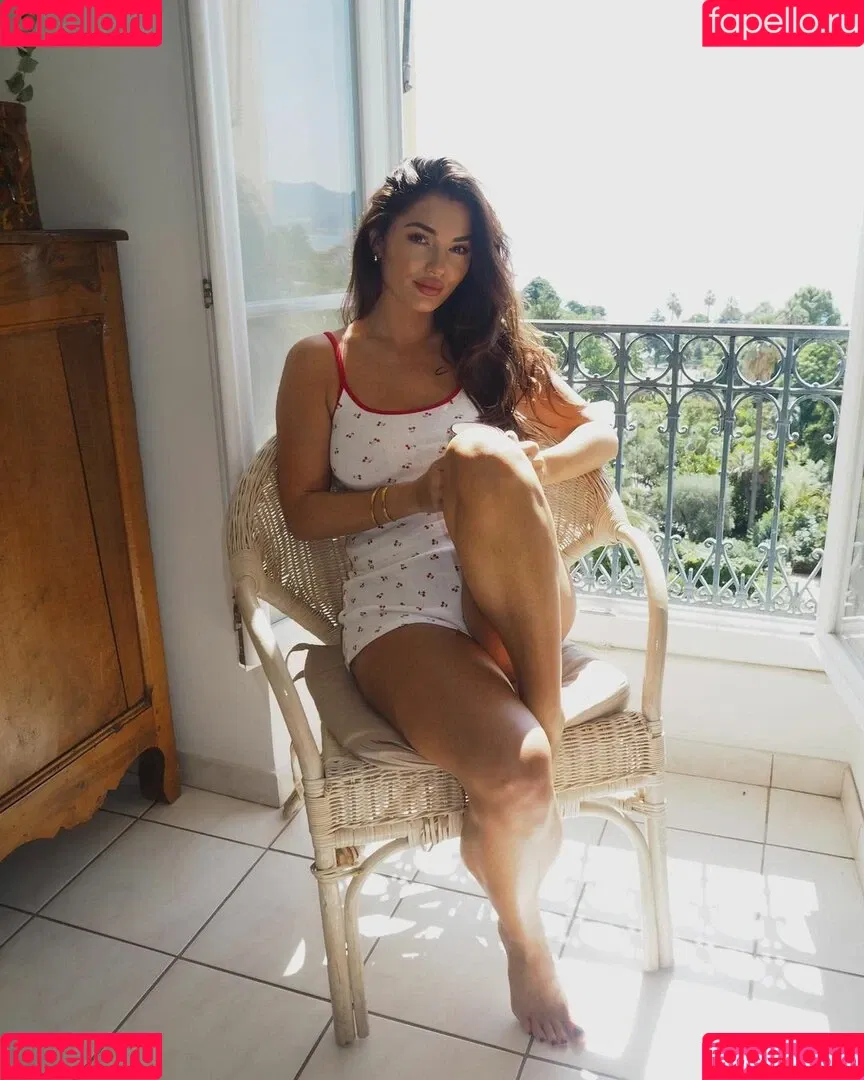 India Reynolds / indiareynolds / lovefromreyn Onlyfans Photo Gallery 