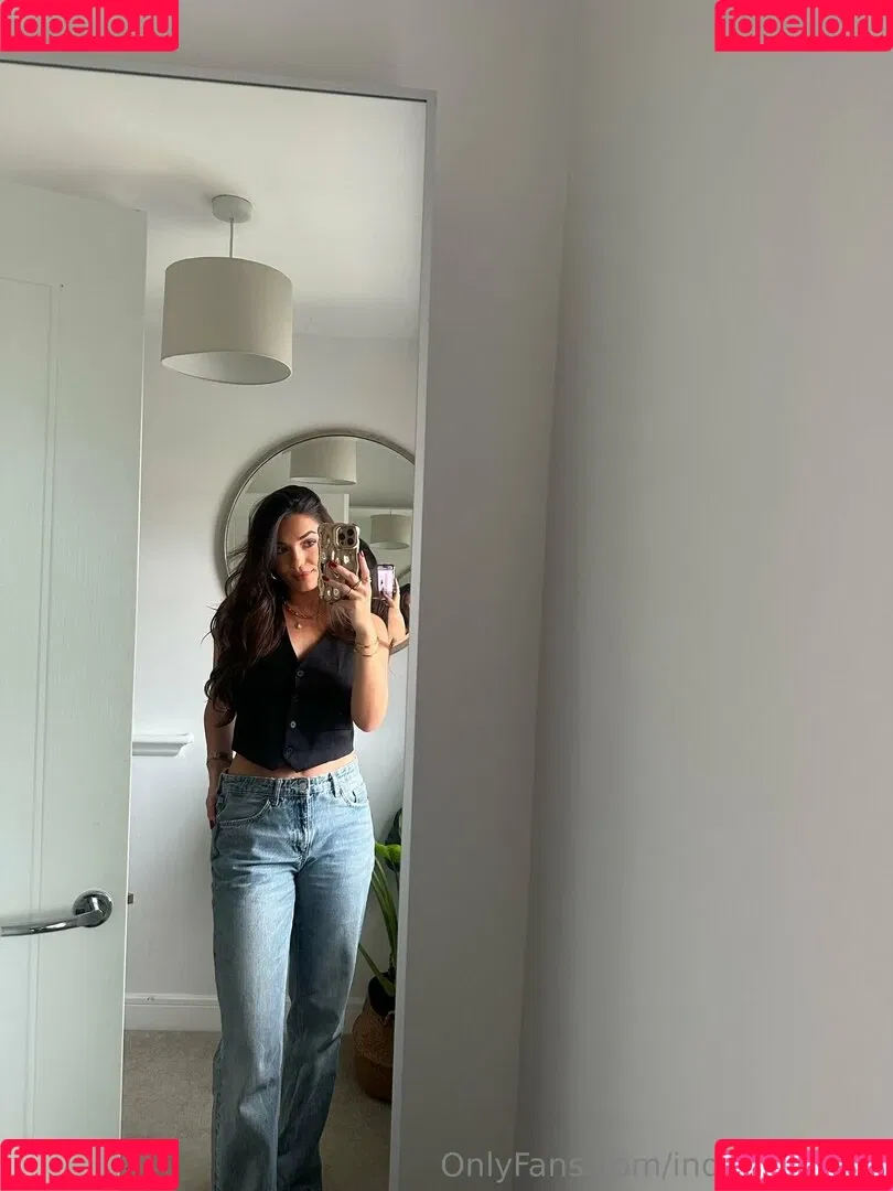 India Reynolds / indiareynolds / lovefromreyn Onlyfans Photo Gallery 
