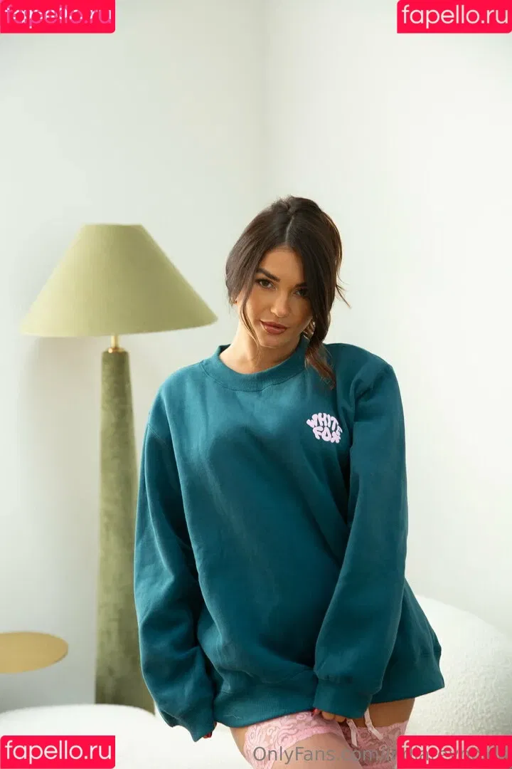 India Reynolds / indiareynolds / lovefromreyn Onlyfans Photo Gallery 