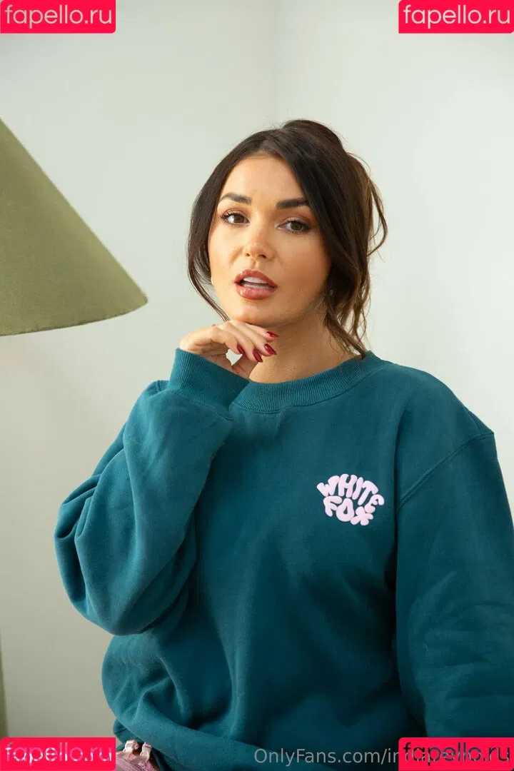 India Reynolds / indiareynolds / lovefromreyn Onlyfans Photo Gallery 