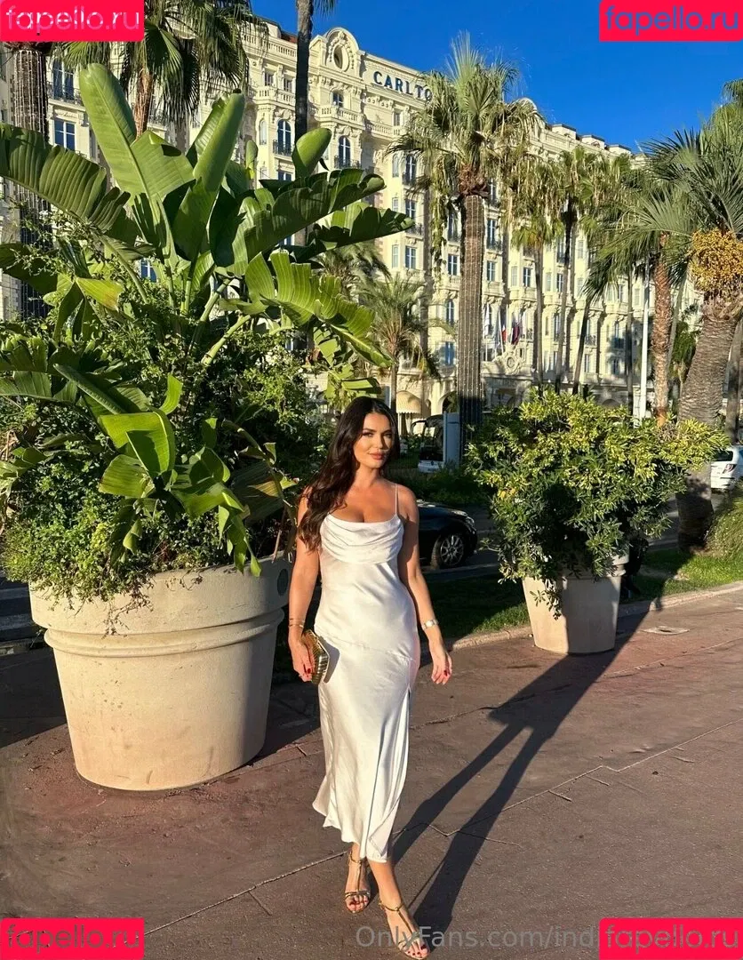 India Reynolds / indiareynolds / lovefromreyn Onlyfans Photo Gallery 