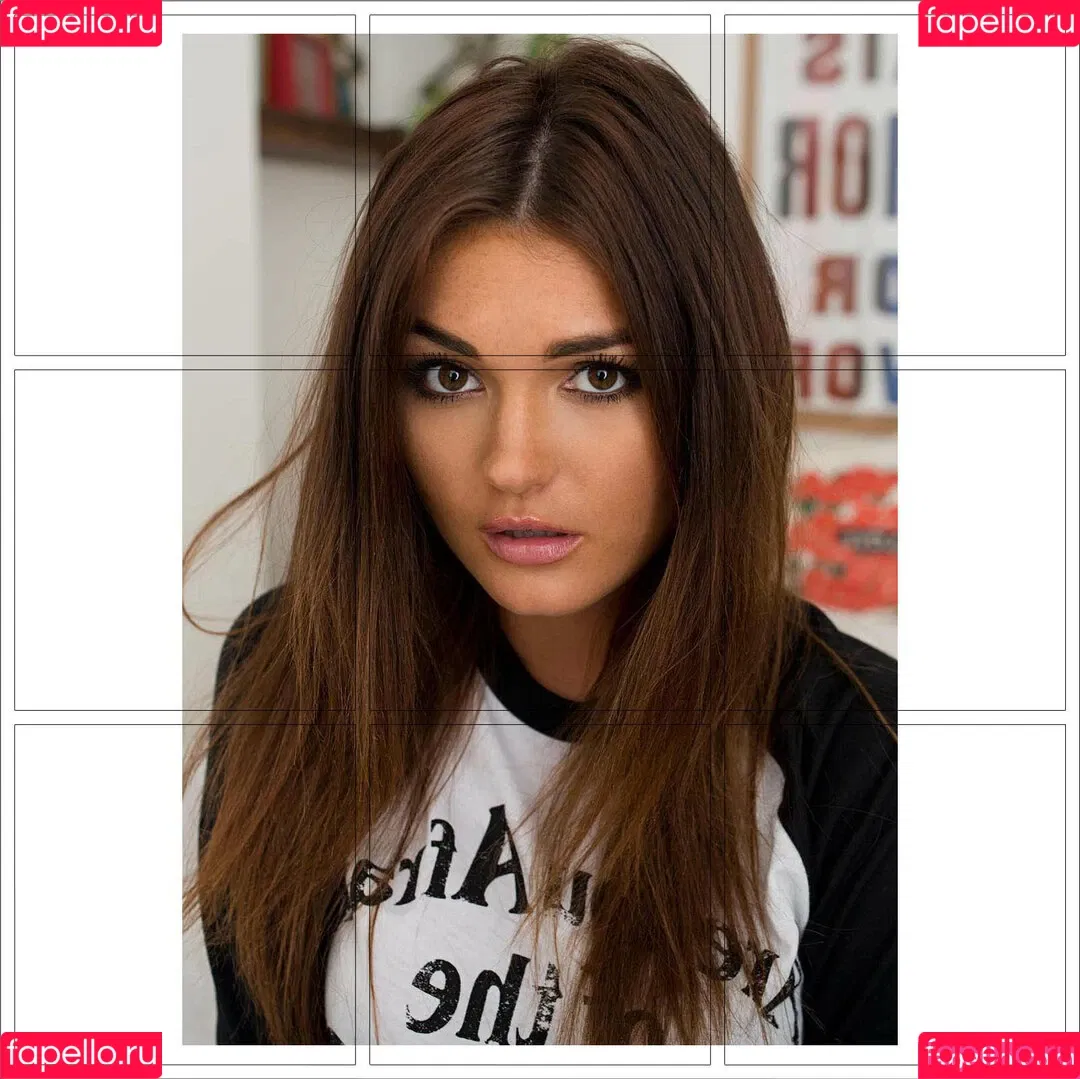 India Reynolds / indiareynolds / lovefromreyn Onlyfans Photo Gallery 