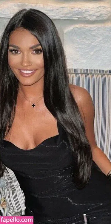 India Reynolds / indiareynolds / lovefromreyn Onlyfans Photo Gallery 