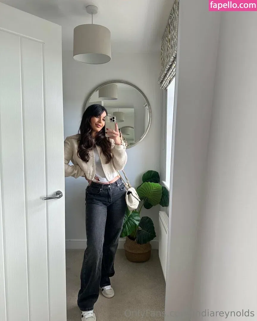 India Reynolds / indiareynolds / lovefromreyn Onlyfans Photo Gallery 