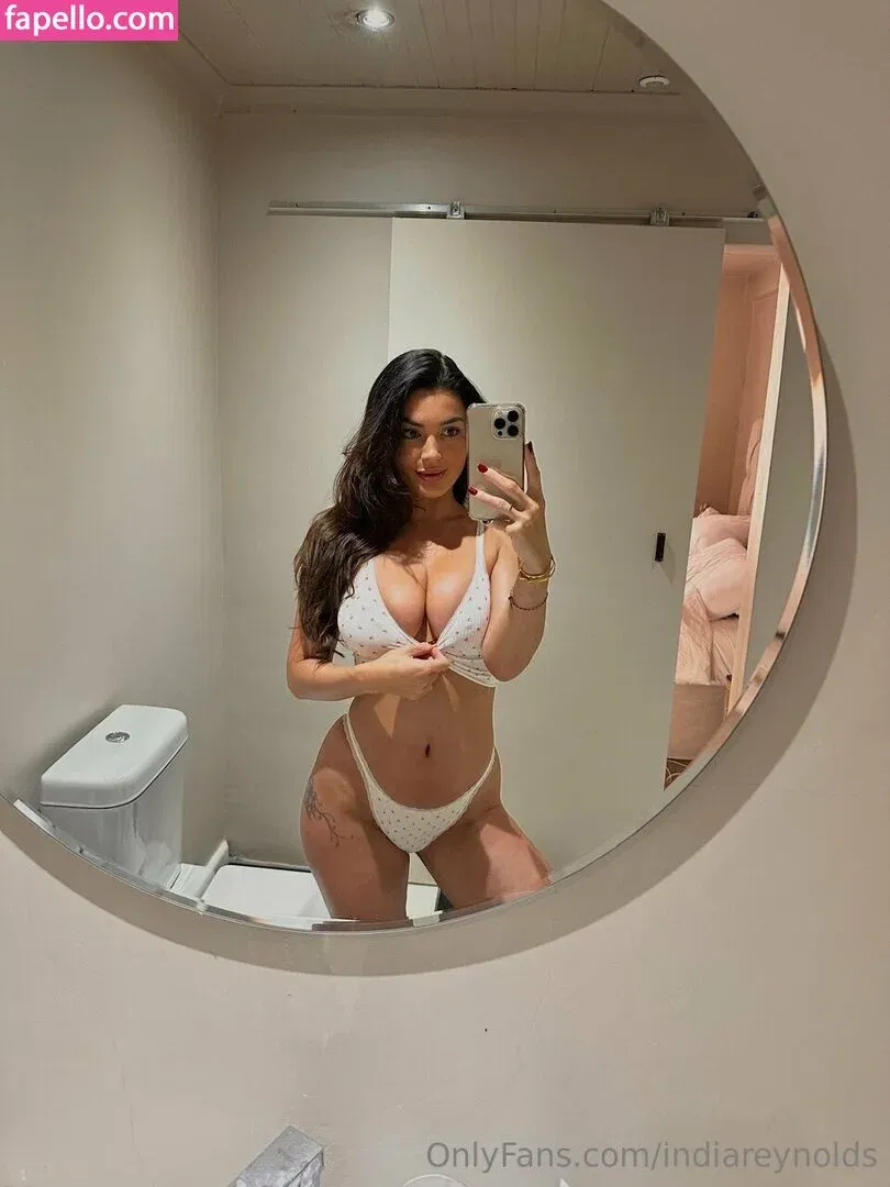 India Reynolds / indiareynolds / lovefromreyn Onlyfans Photo Gallery 