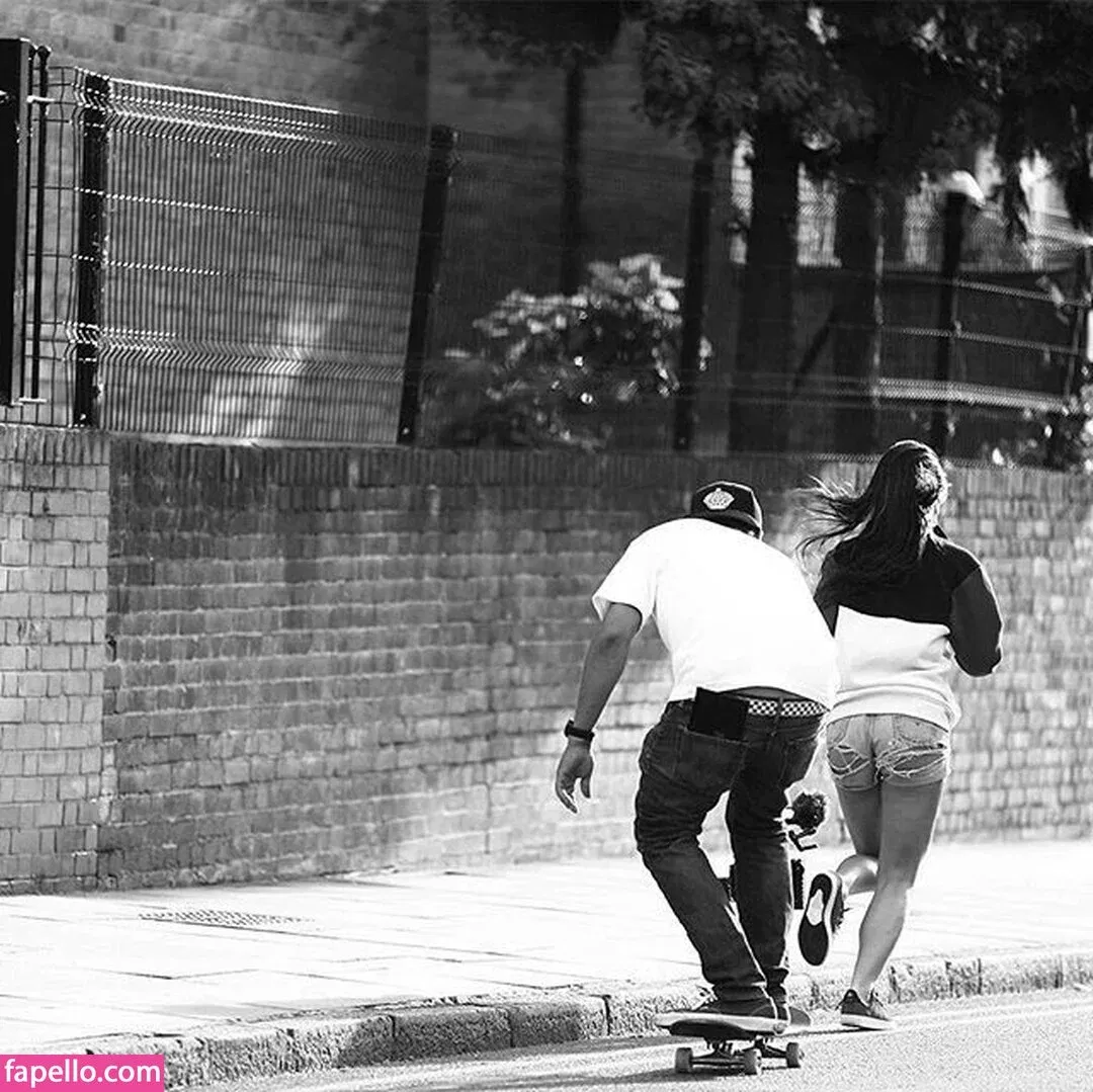 India Reynolds / indiareynolds / lovefromreyn Onlyfans Photo Gallery 