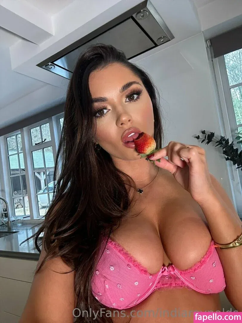 India Reynolds / indiareynolds / lovefromreyn Onlyfans Photo Gallery 