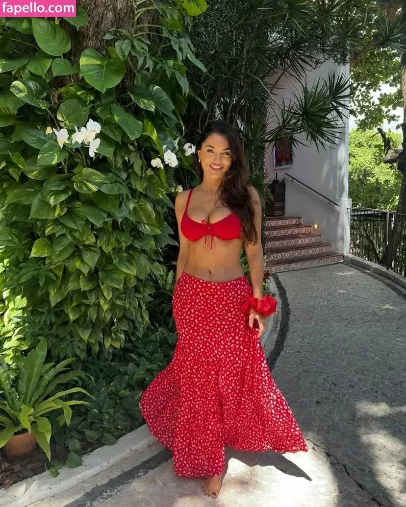 India Reynolds / indiareynolds / lovefromreyn Onlyfans Photo Gallery 