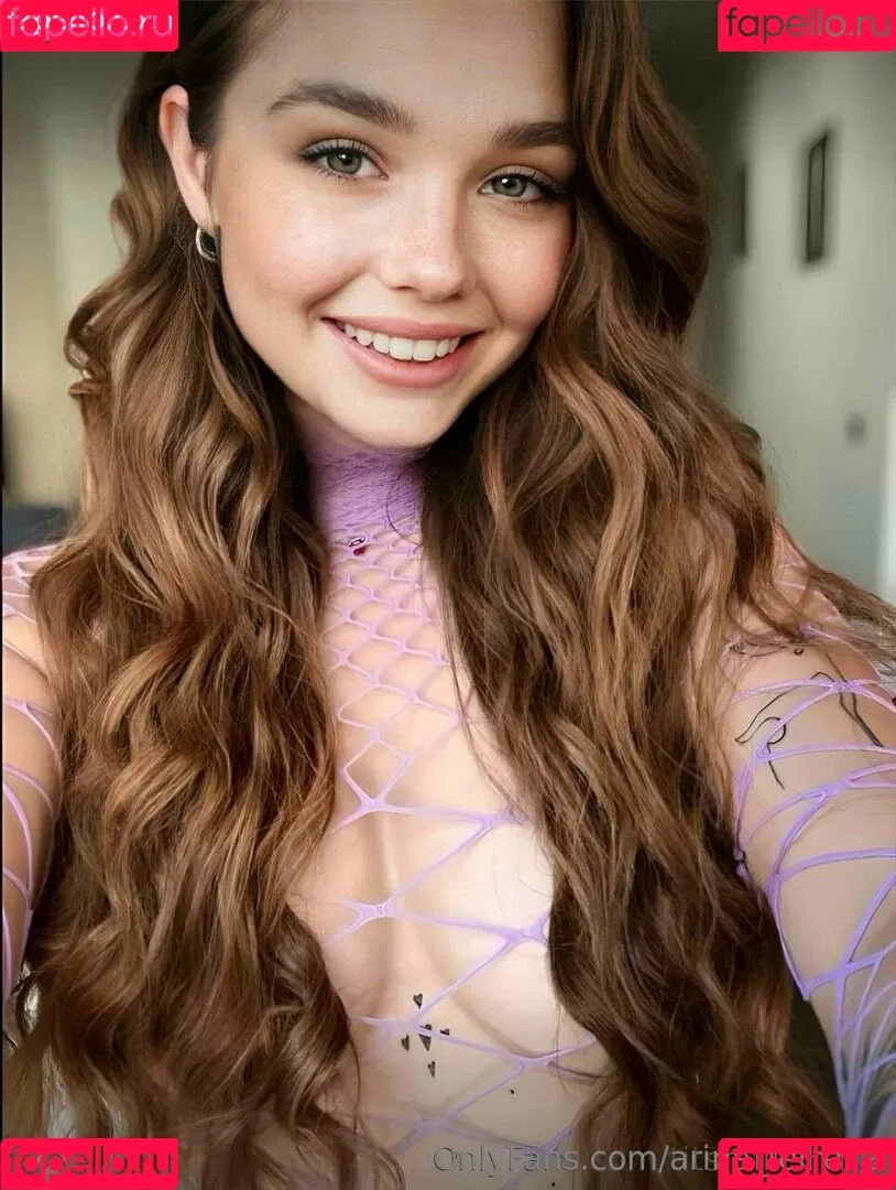 arina.neves / arina_ferreira Onlyfans Photo Gallery 