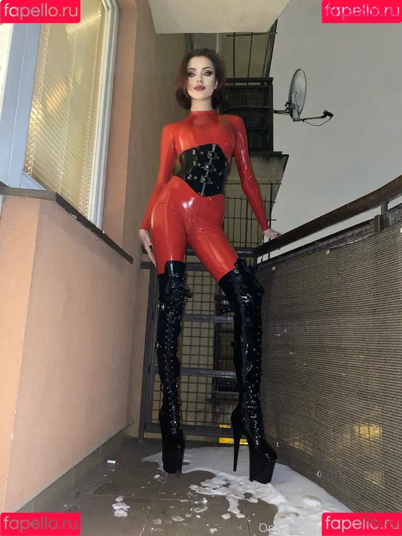 Lady Perse / lady_perse / lady_perse__ Onlyfans Photo Gallery 