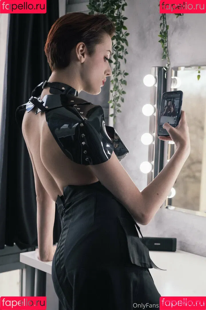 Lady Perse / lady_perse / lady_perse__ Onlyfans Photo Gallery 