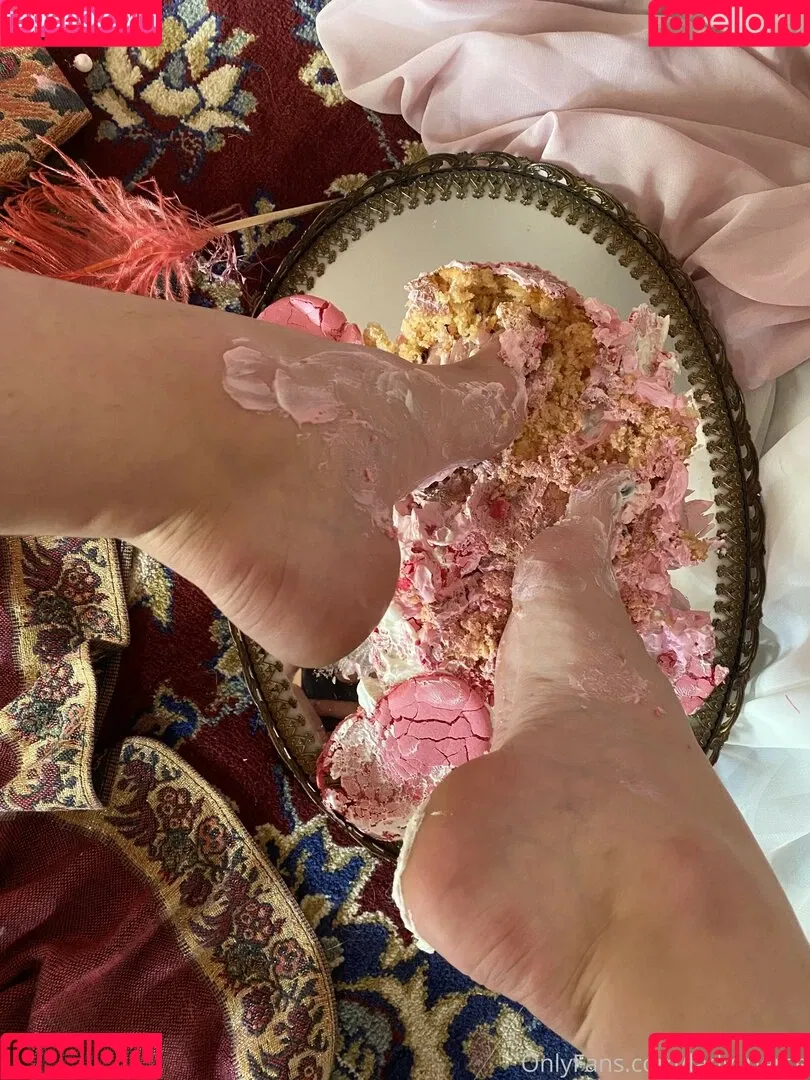 Lady Perse / lady_perse / lady_perse__ Onlyfans Photo Gallery 