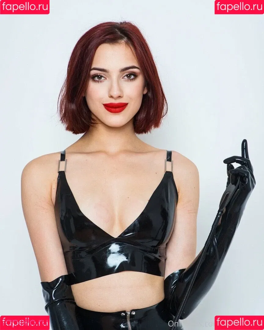 Lady Perse / lady_perse / lady_perse__ Onlyfans Photo Gallery 