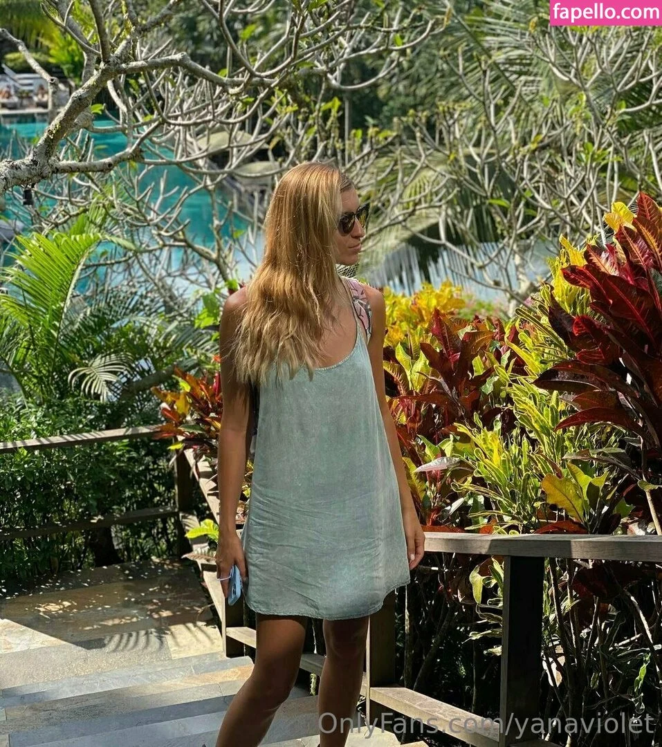 Yanae / bylkamonic / yanaviolet Onlyfans Photo Gallery 