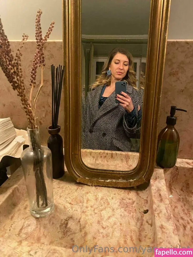 Yanae / bylkamonic / yanaviolet Onlyfans Photo Gallery 