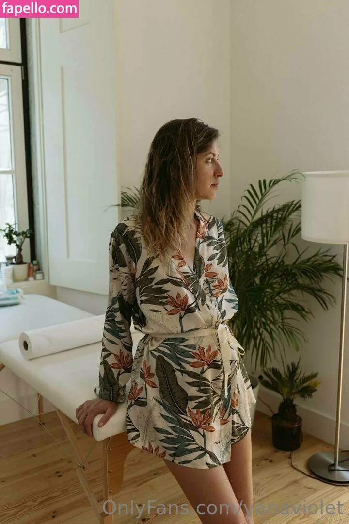 Yanae / bylkamonic / yanaviolet Onlyfans Photo Gallery 